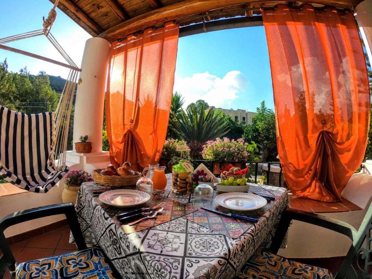 Lauricella Bed And Breakfast Lipari  Exterior photo