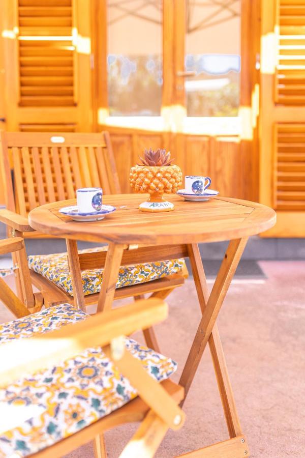Lauricella Bed And Breakfast Lipari  Exterior photo
